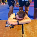 Coureur épuisé après son relais à l’Ekiden de Montauban 2025