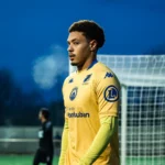 Portrait d’un joueur du MFCTG pendant un match de football